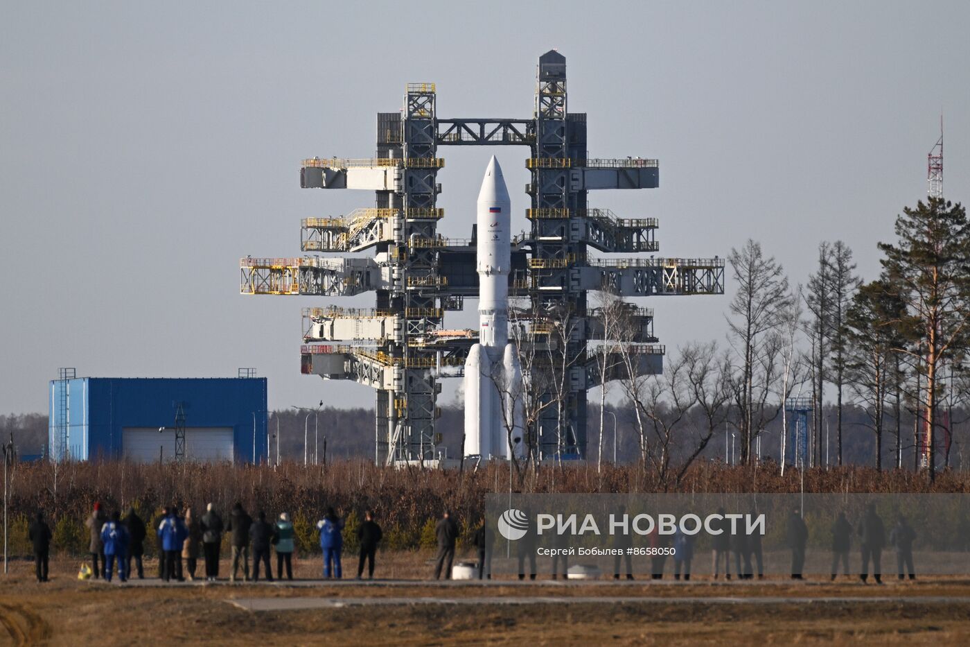 Запуск ракеты "Ангара-А5" с космодрома Восточный отменен