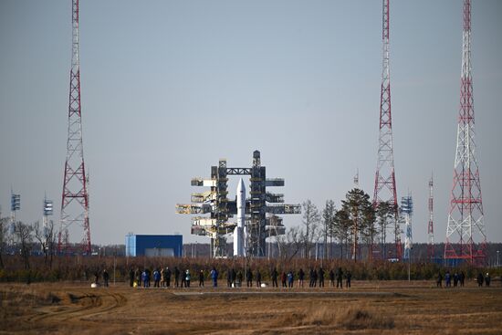 Запуск ракеты "Ангара-А5" с космодрома Восточный отменен