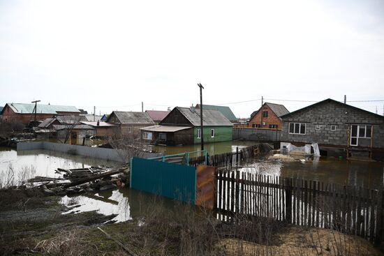 Последствия прорыва дамбы в Орске