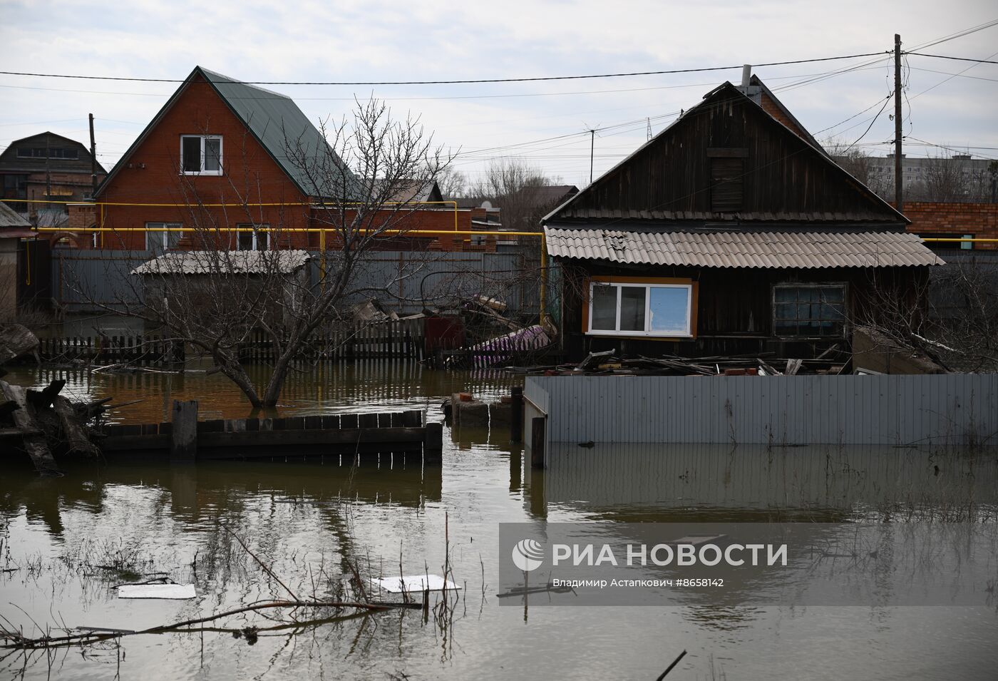 Последствия прорыва дамбы в Орске