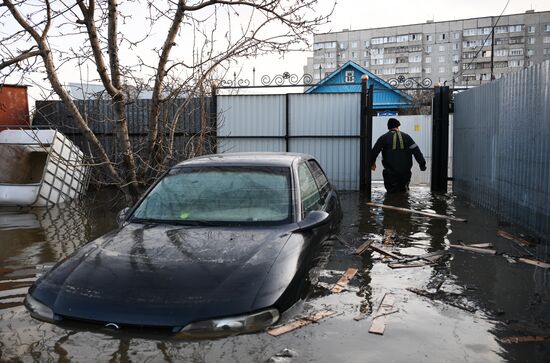 Последствия прорыва дамбы в Орске