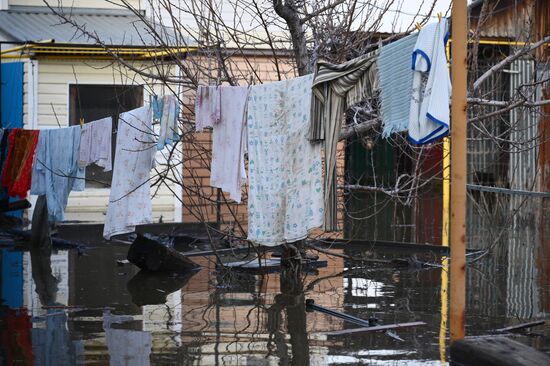 Последствия прорыва дамбы в Орске