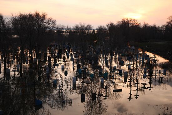 Последствия прорыва дамбы в Орске