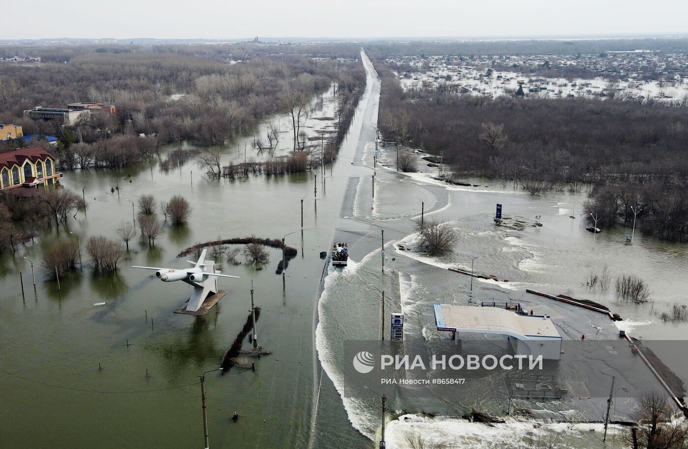 Последствия прорыва дамбы в Орске