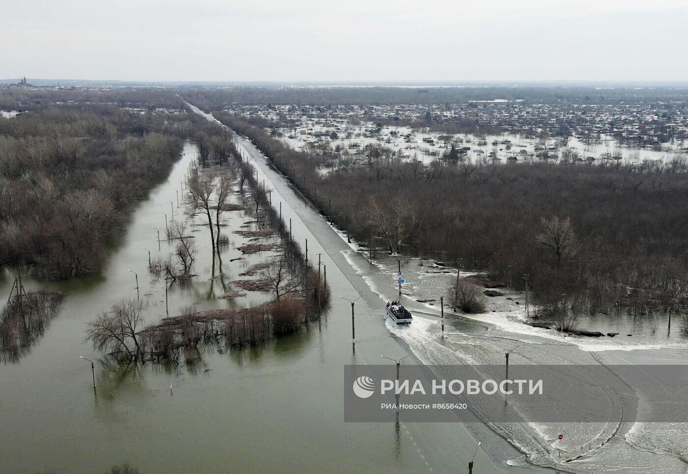 Последствия прорыва дамбы в Орске