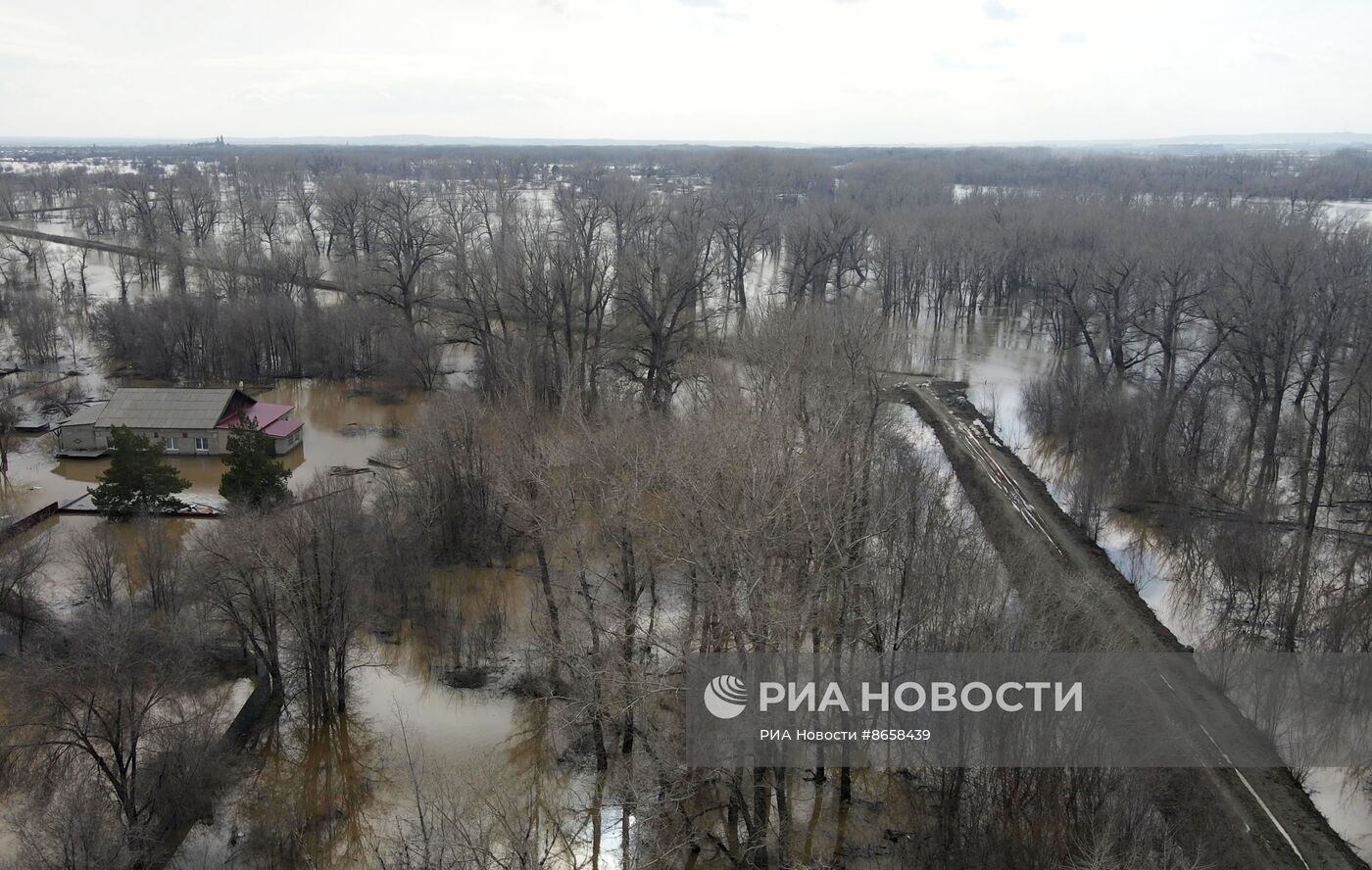 Последствия прорыва дамбы в Орске