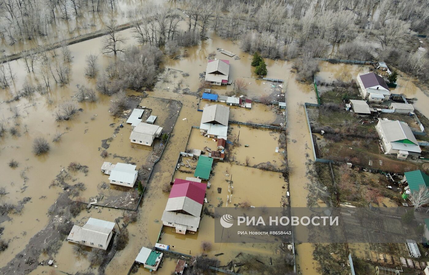 Последствия прорыва дамбы в Орске