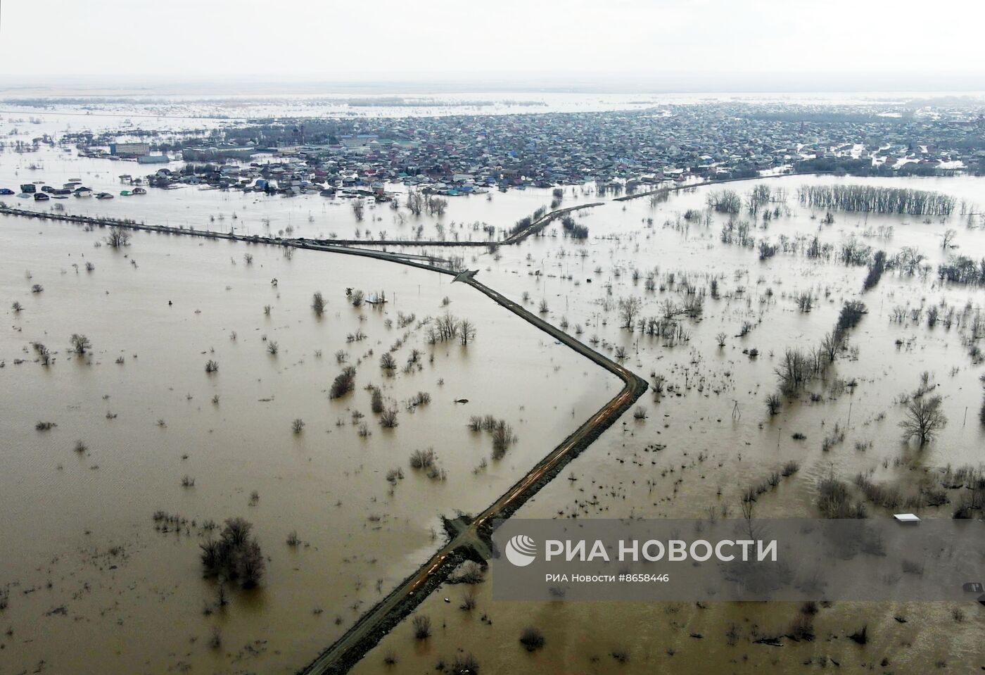 Последствия прорыва дамбы в Орске