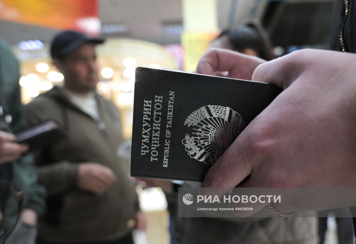 Рейд по проверке документов воинского учета у мигрантов, получивших гражданство РФ