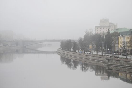 Туман в Москве