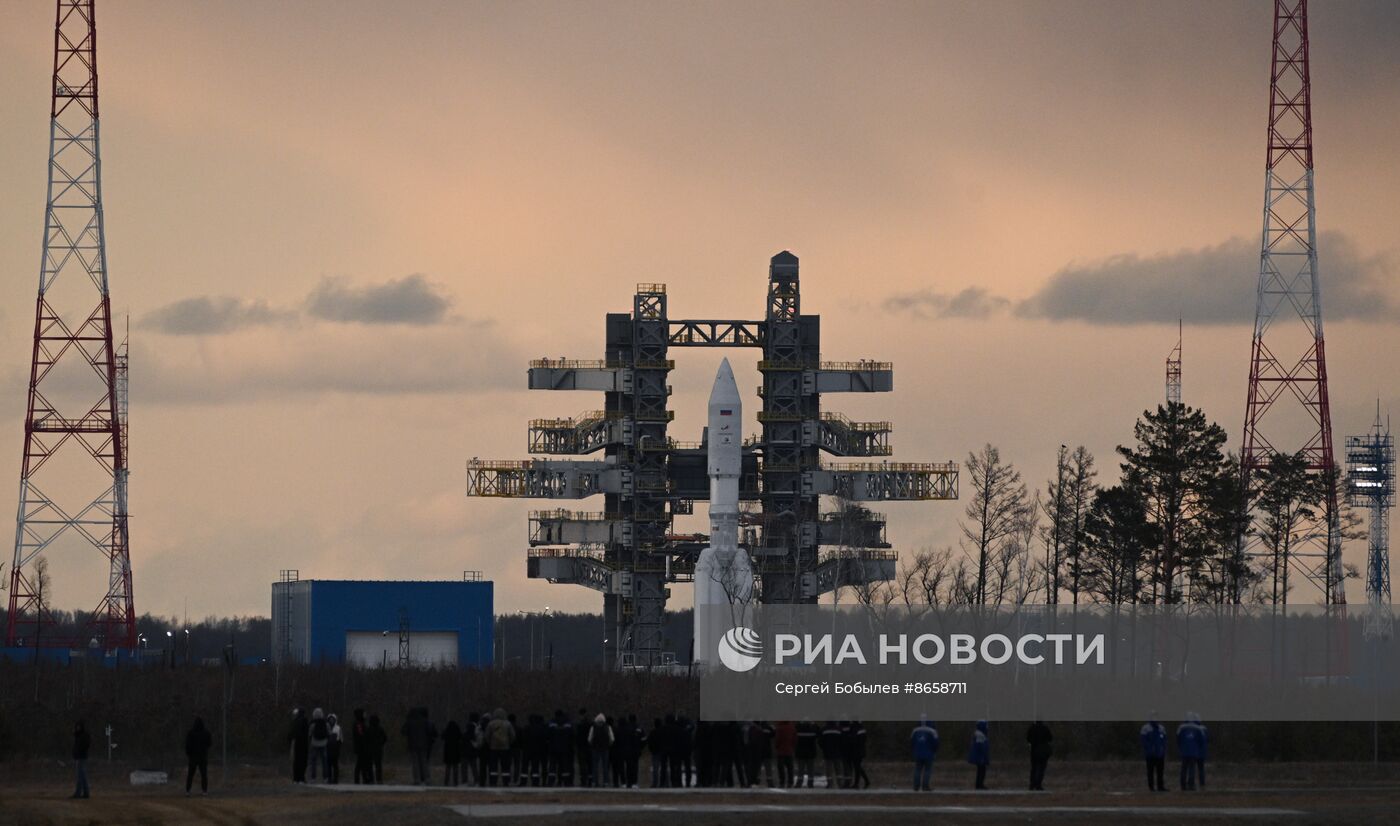 Запуск ракеты "Ангара-А5" с космодрома Восточный вновь отменен