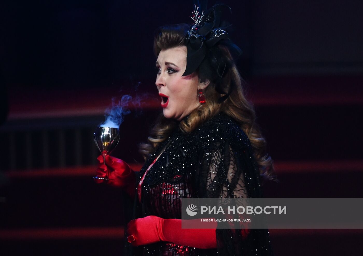Гала-концерт к 34-летию "Геликон-оперы"