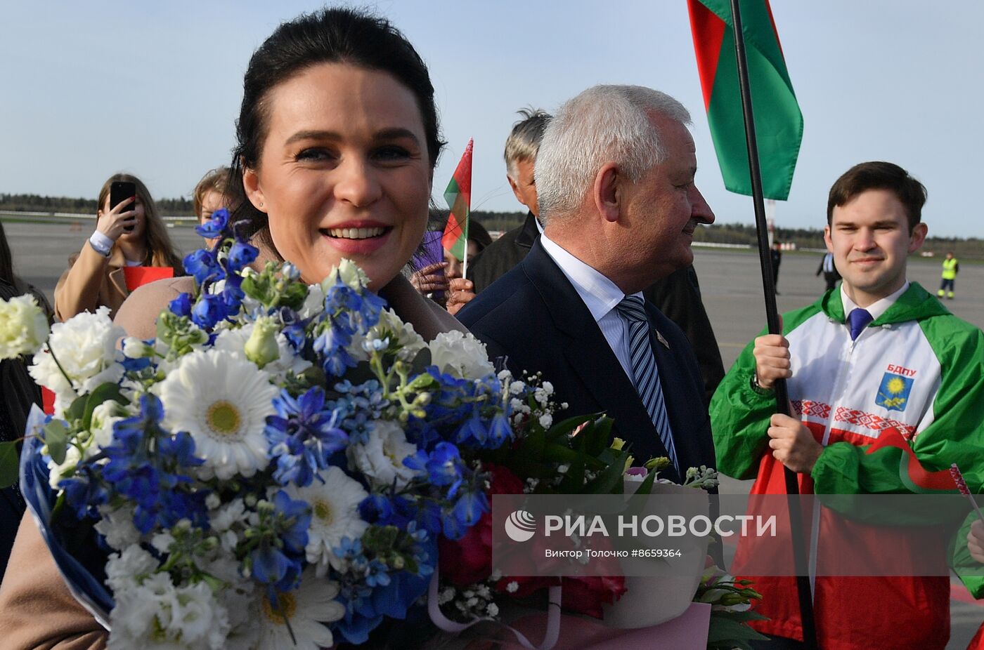 Прилет первого белорусского космонавта М. Василевской в Минск