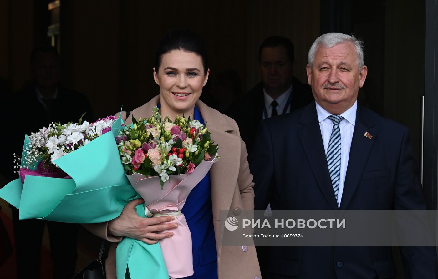 Прилет первого белорусского космонавта М. Василевской в Минск