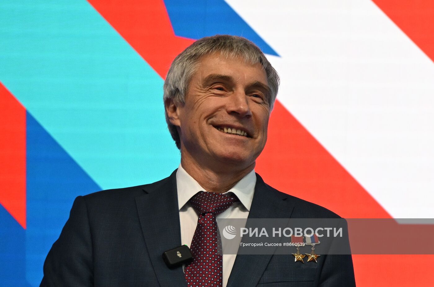 Выставка "Россия". День космонавтики