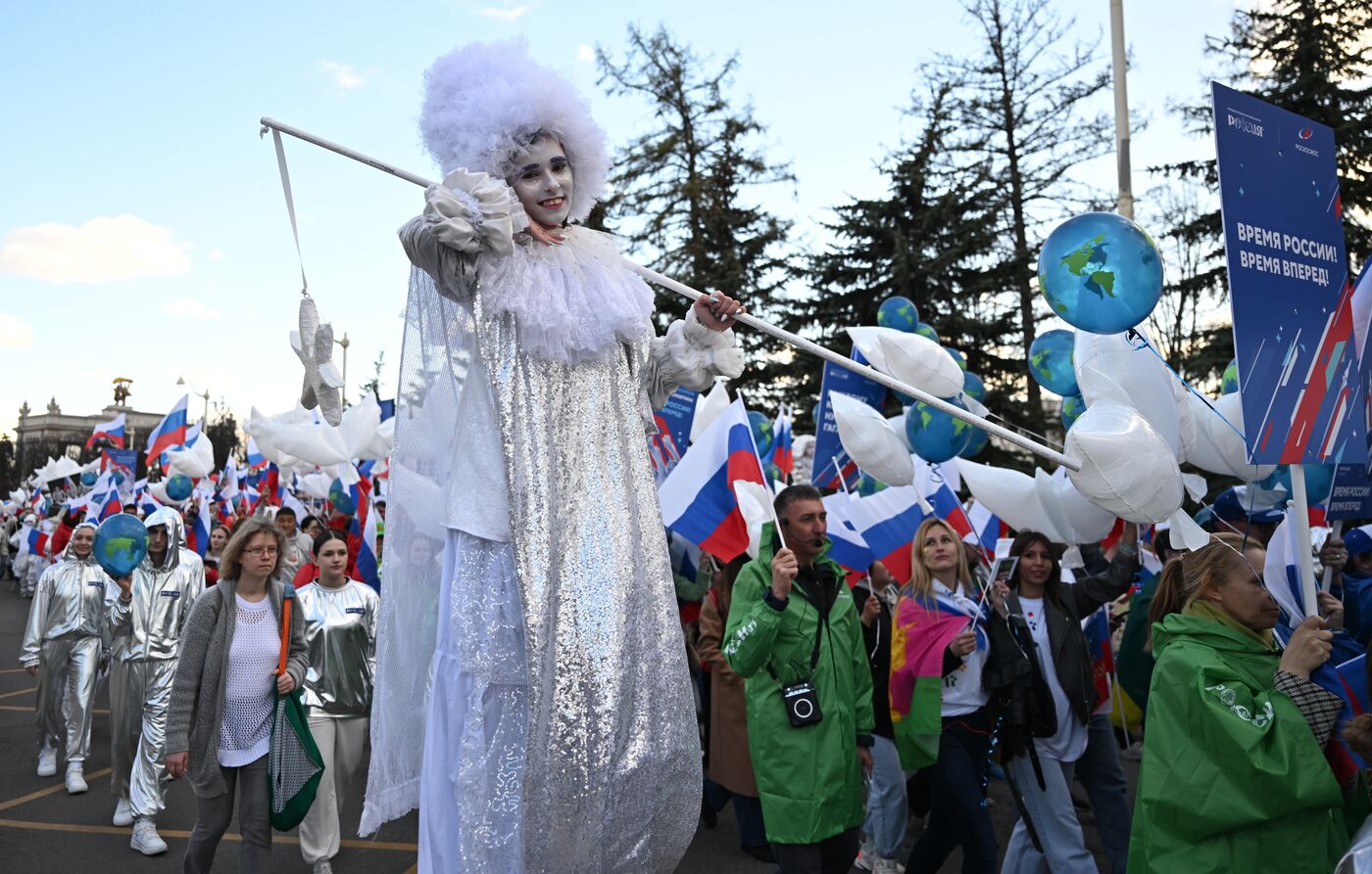 Выставка "Россия". День космонавтики