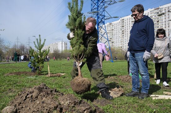 Общегородской субботник в Москве