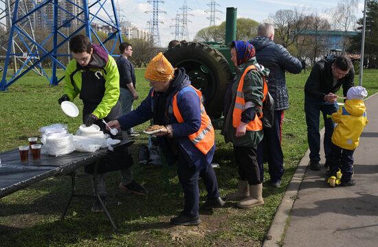 Общегородской субботник в Москве