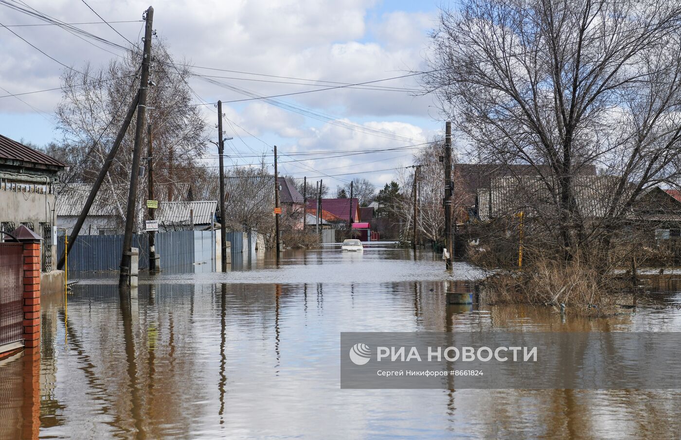 Вода уходит из Орска после пика паводка