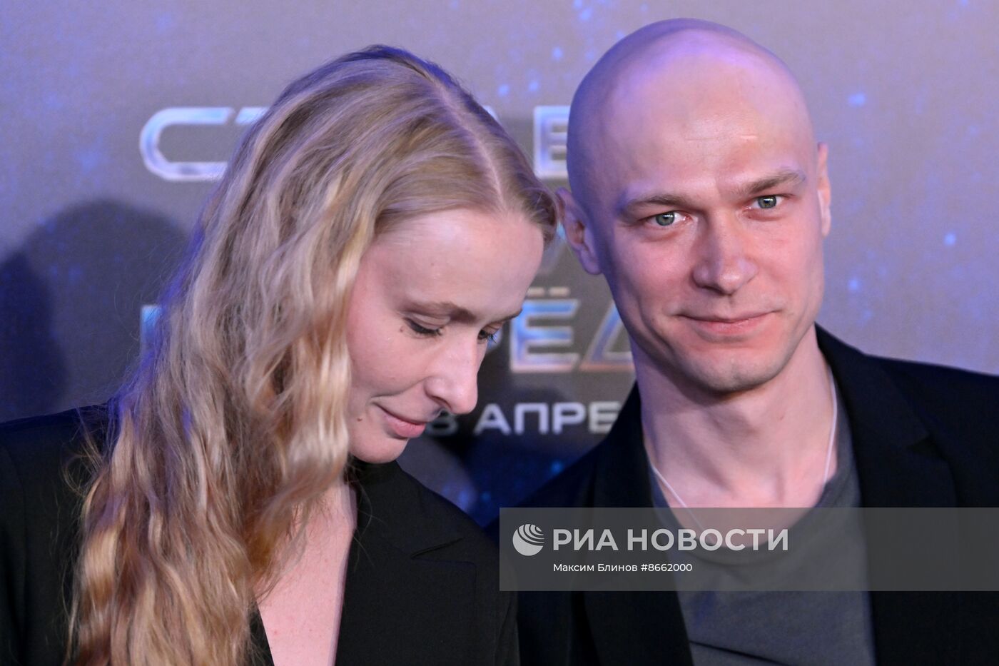 Премьера фильма "Сто лет тому вперед"