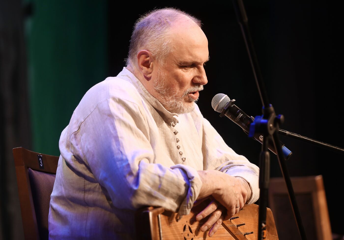 Выставка "Россия". Концерт "Традиционные песни и наигрыши европейской части России"