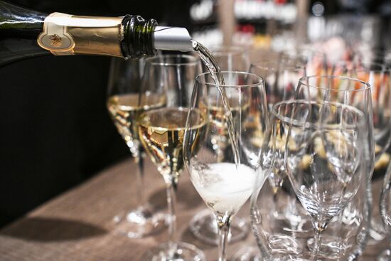 Открытие весеннего этапа всероссийской акции "Дни российских вин"