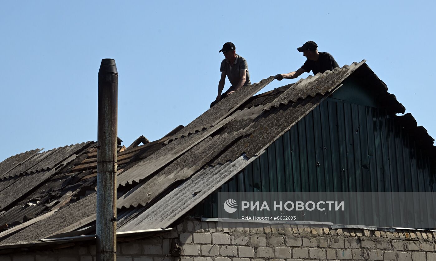 Последствия ударов ВСУ по селу Лиман Второй в Харьковской области