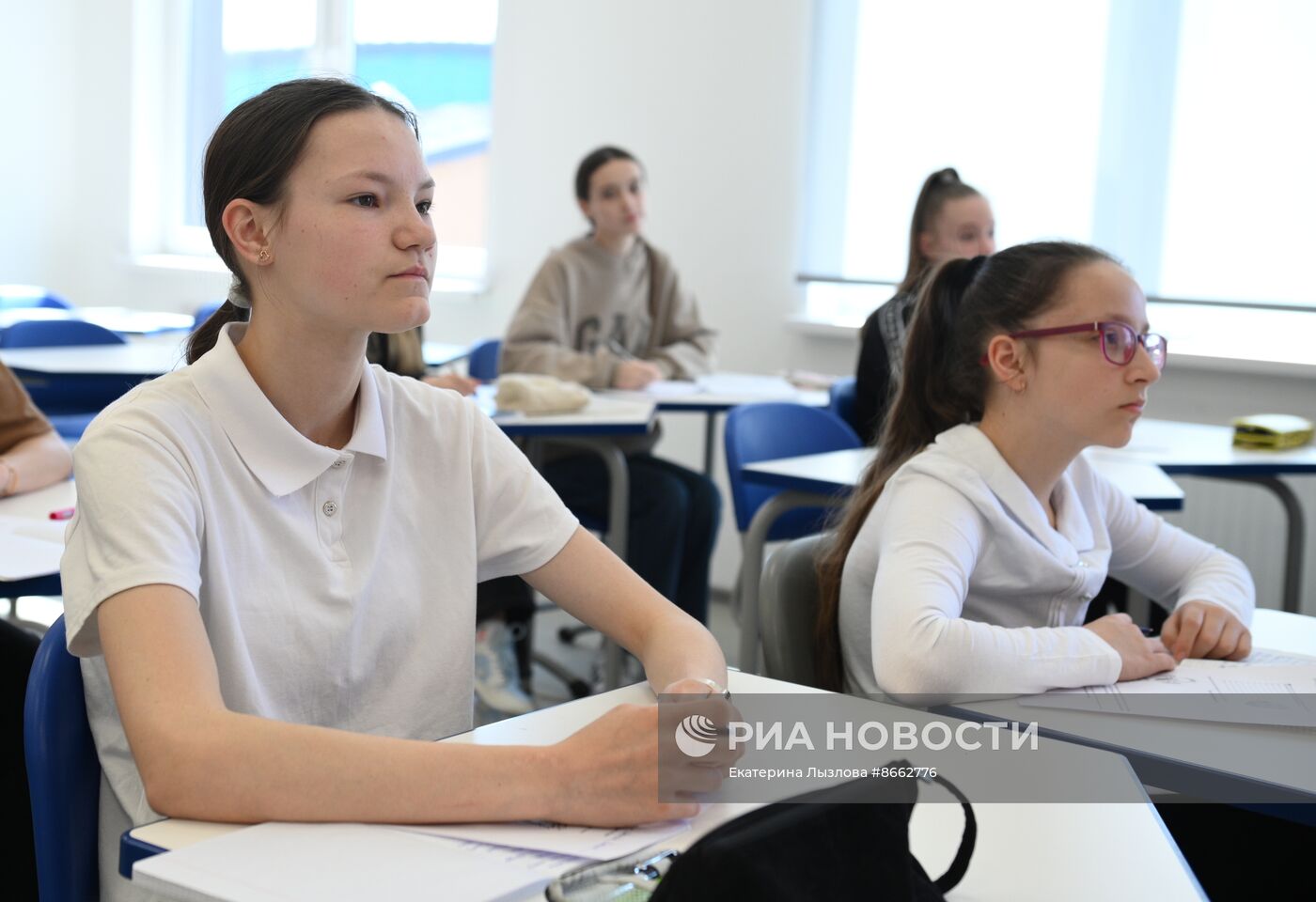 Федеральная территория "Сириус" приняла детей из Белгородской области