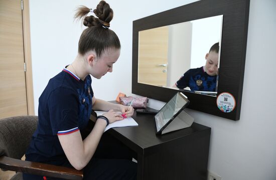 Федеральная территория "Сириус" приняла детей из Белгородской области