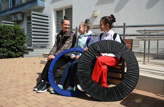 Федеральная территория "Сириус" приняла детей из Белгородской области