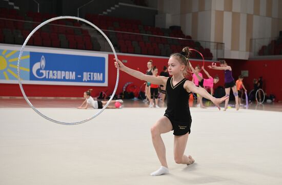 Федеральная территория "Сириус" приняла детей из Белгородской области