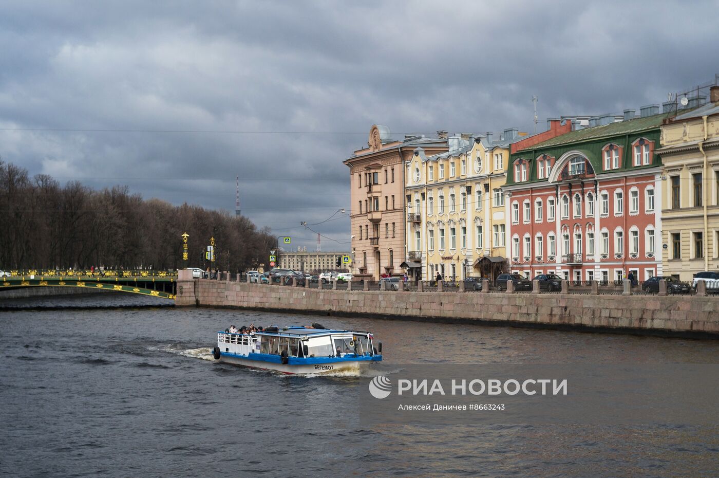 Открытие навигации в Санкт-Петербурге