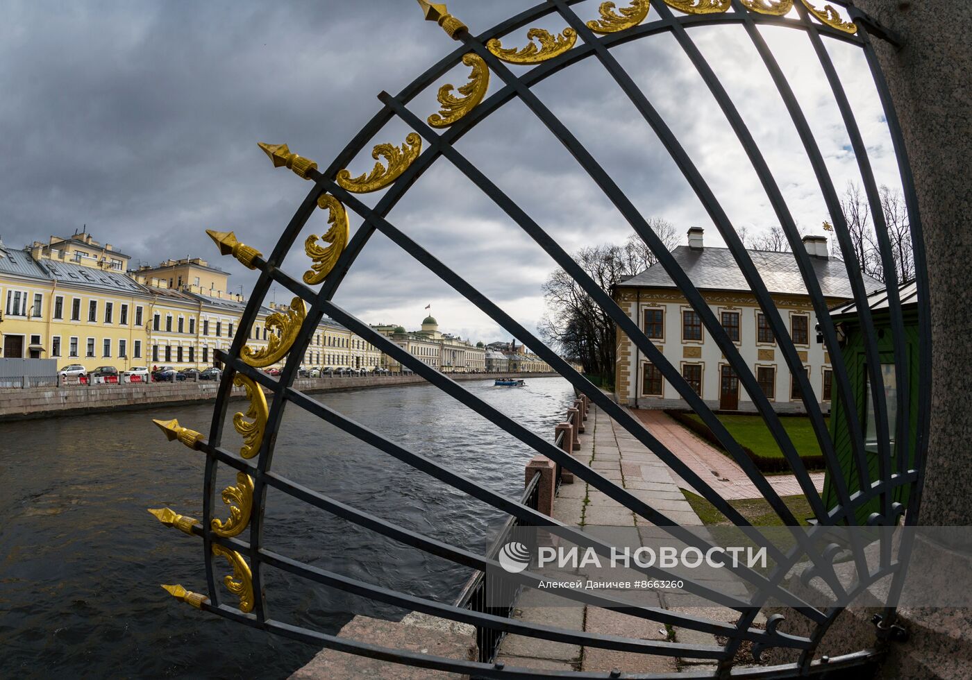 Открытие навигации в Санкт-Петербурге