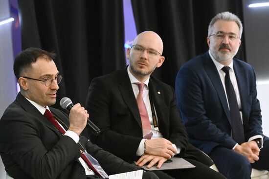 Выставка "Россия". Экспертная сессия "Искусственный интеллект в девелопменте: от идей к инновациям"