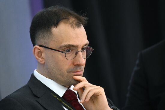 Выставка "Россия". Экспертная сессия "Искусственный интеллект в девелопменте: от идей к инновациям"