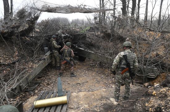 Боевая работа гаубицы "Гиацинт" Южной группировки войск