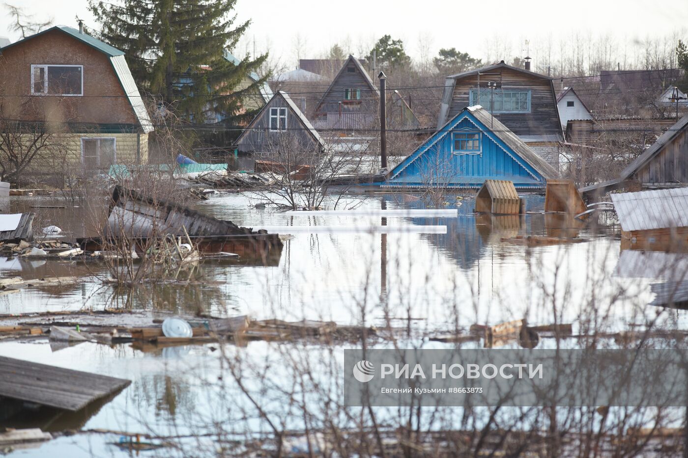 Продолжается подъем уровня воды в реке Тобол у Кургана