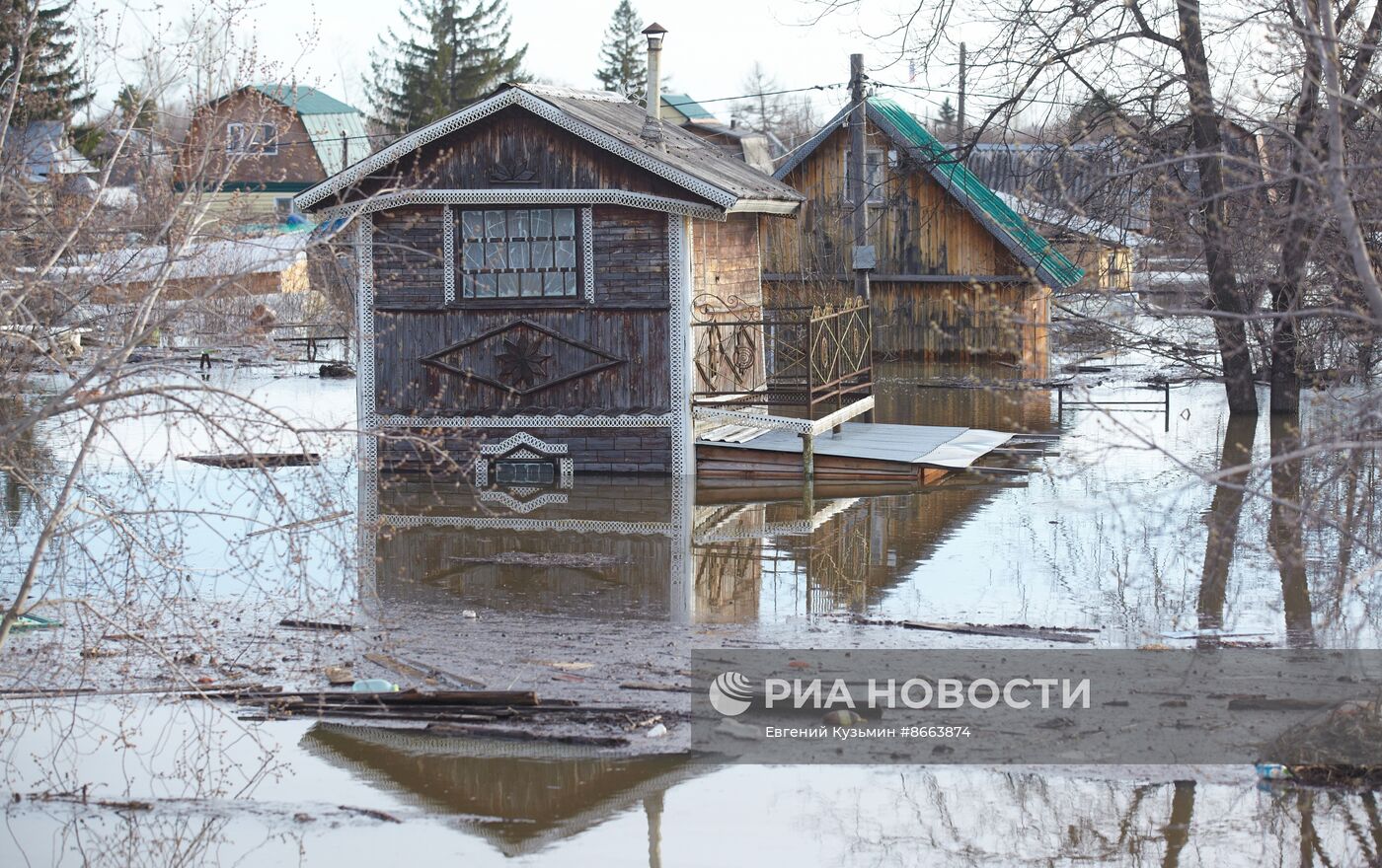 Продолжается подъем уровня воды в реке Тобол у Кургана