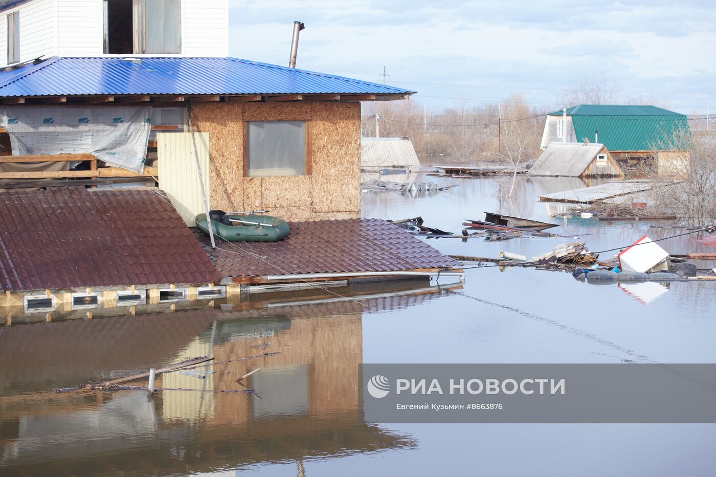 Продолжается подъем уровня воды в реке Тобол у Кургана