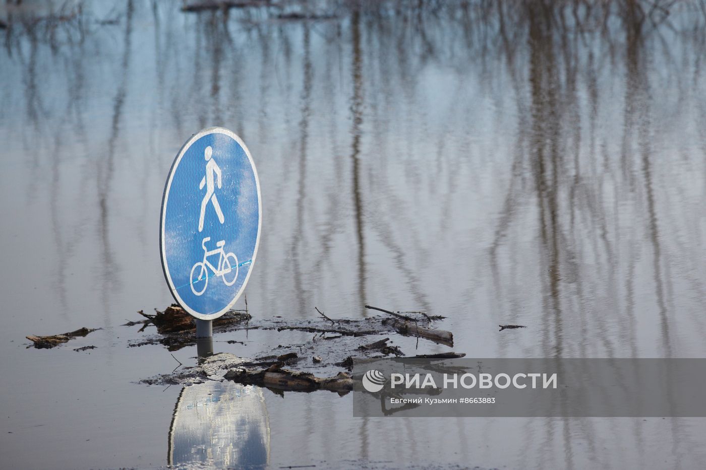 Продолжается подъем уровня воды в реке Тобол у Кургана