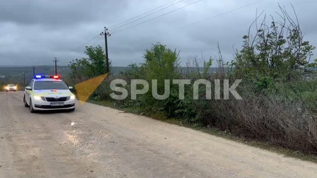 Полиция покидает район Кишинева, где проходили то ли учения, то ли спецоперация