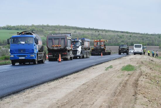Капитальный ремонт федеральной трассы Луганск-Краснодон-Изварино в ЛНР