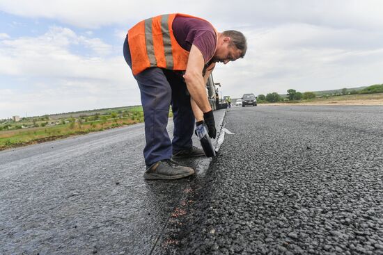 Капитальный ремонт федеральной трассы Луганск-Краснодон-Изварино в ЛНР