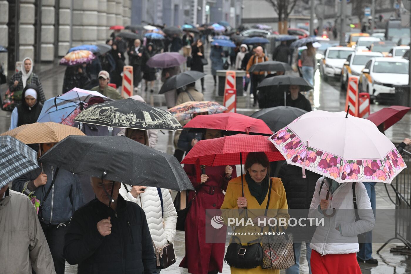 Сильный дождь в Москве