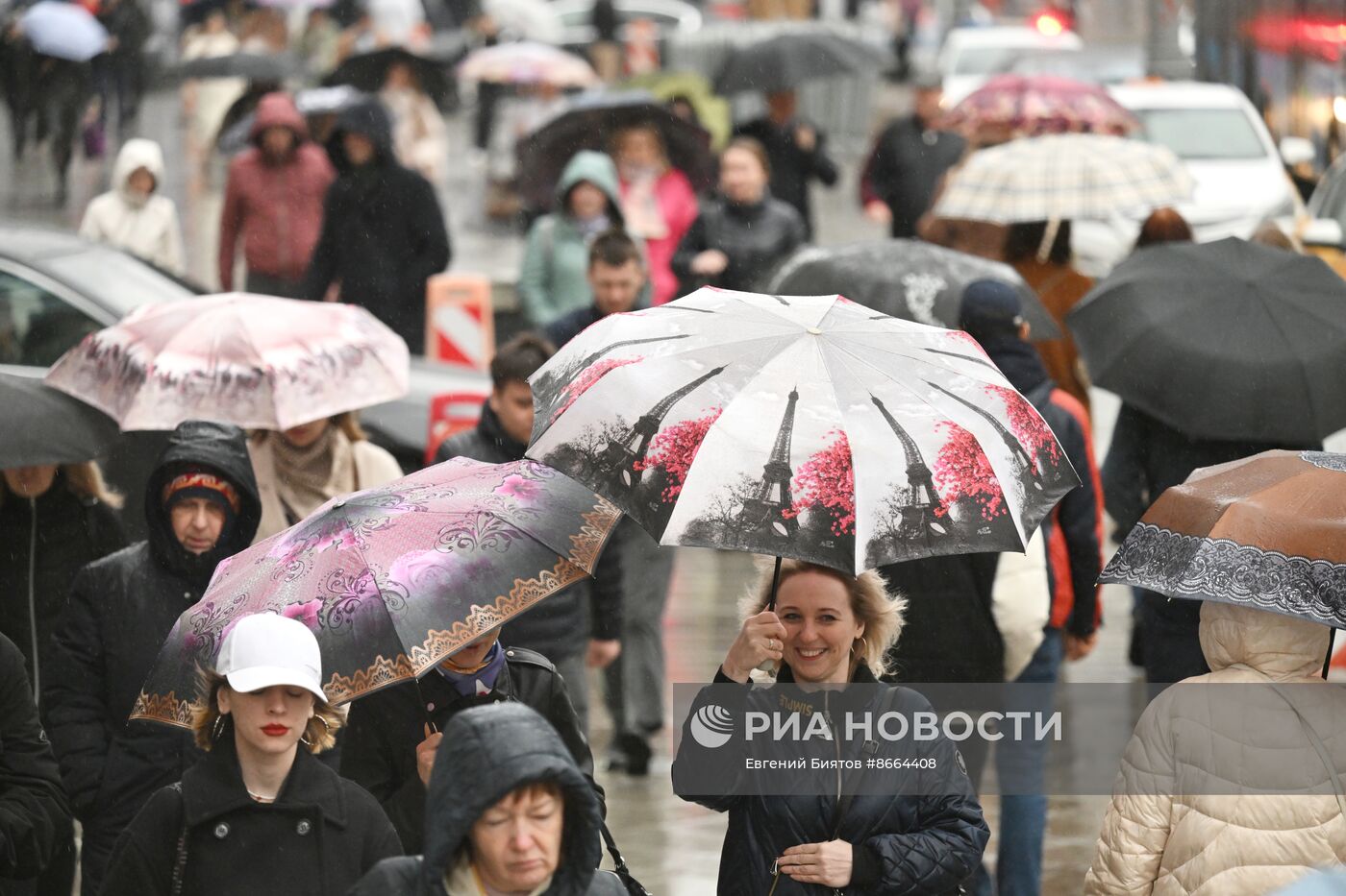 Сильный дождь в Москве