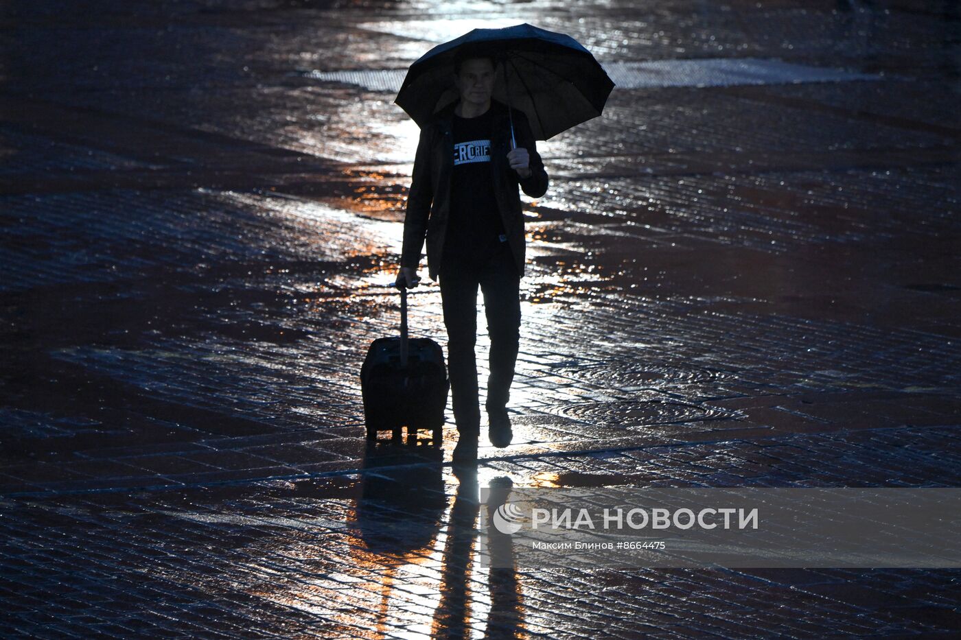 Сильный дождь в Москве