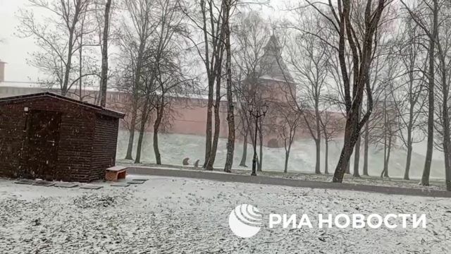 Снег в Великом Новгороде