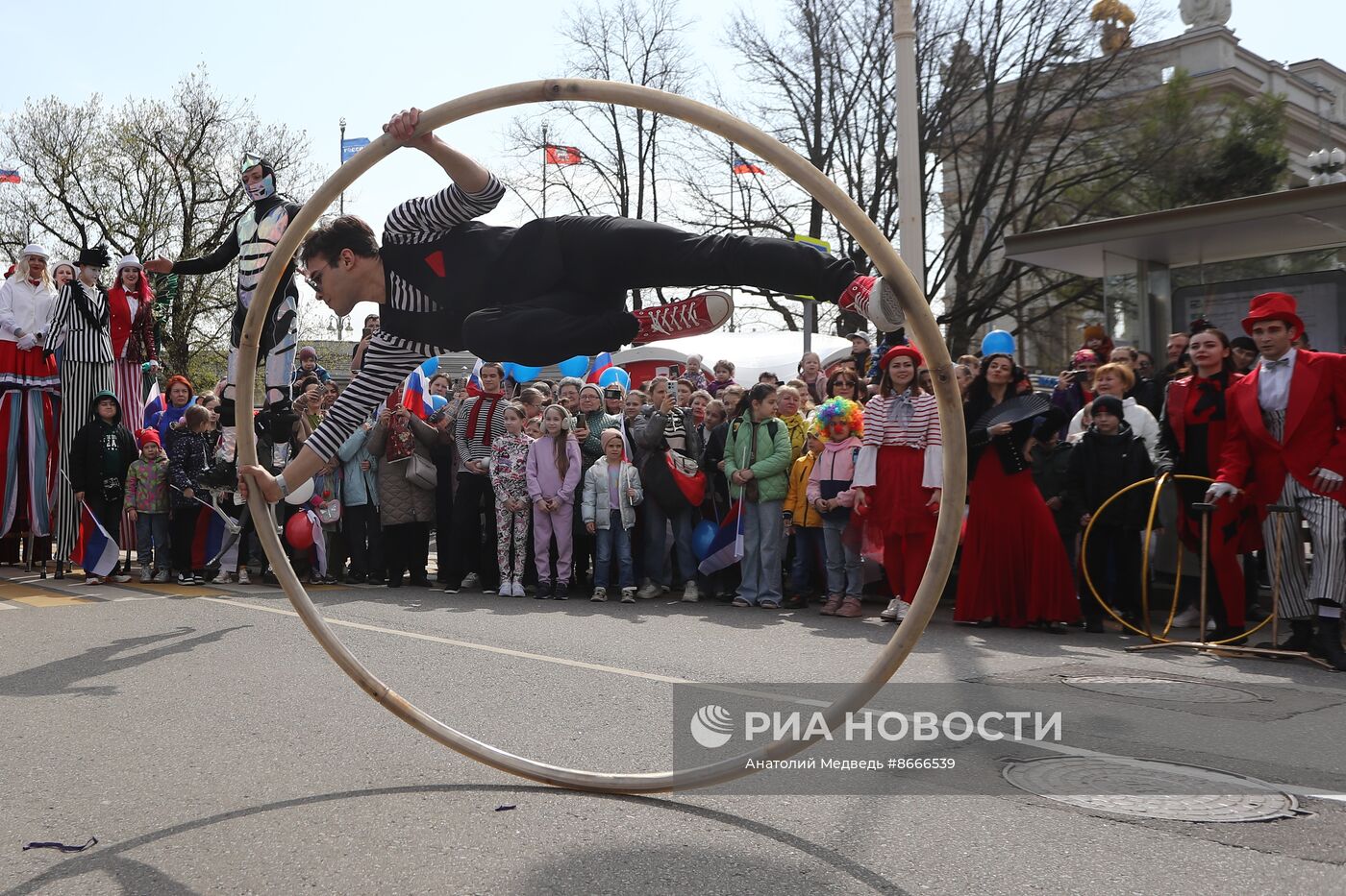 Выставка "Россия". Шествие "Искусство цирка"