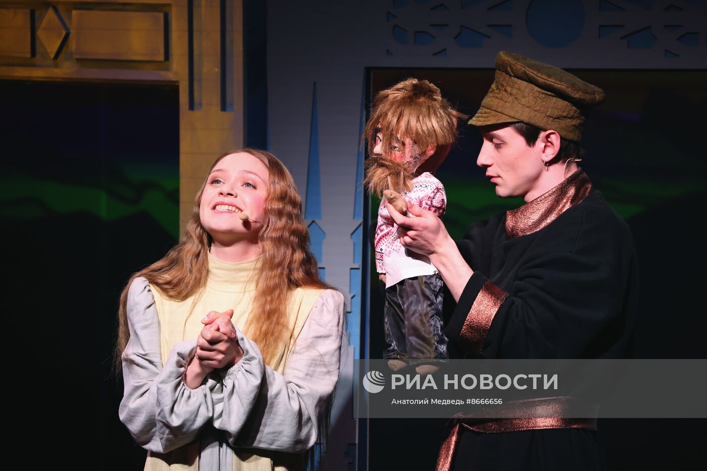 Выставка "Россия". Детский спектакль "Финист – ясный сокол"