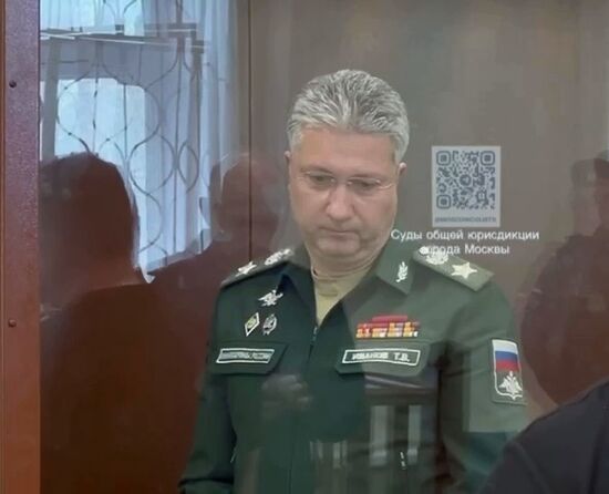 Замминистр обороны Т. Иванов арестован по делу о взяточничестве